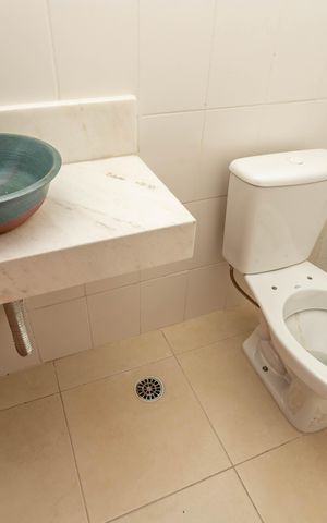 Casa de condomínio à venda com 215m², 3 quartos e 2 vagas Casa de condomínio à venda com 215m², 3 quartos e 2 vagasLavabo