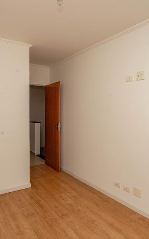 Casa de condomínio à venda com 215m², 3 quartos e 2 vagas Casa de condomínio à venda com 215m², 3 quartos e 2 vagasQuarto 1 - suíte