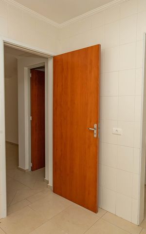 Casa de condomínio à venda com 215m², 3 quartos e 2 vagas Casa de condomínio à venda com 215m², 3 quartos e 2 vagasCozinha