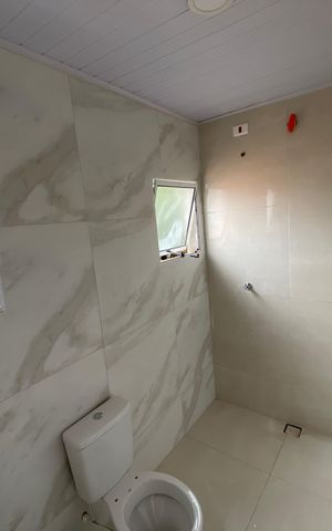 Casa para alugar com 96m², 2 quartos e 1 vaga Casa para alugar com 96m², 2 quartos e 1 vagaBanheiro da Suíte 1