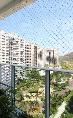 Apartamento à venda com 80m², 2 quartos e 1 vagaSala - Varanda