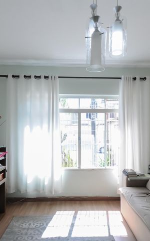 Casa à venda com 202m², 3 quartos e 4 vagasSala