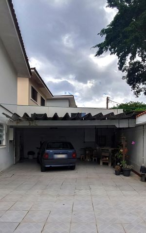 Casa à venda com 202m², 3 quartos e 4 vagasGaragem