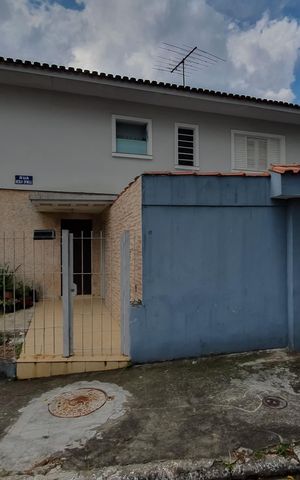 Casa à venda com 202m², 3 quartos e 4 vagasfachada