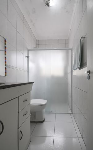 Casa à venda com 202m², 3 quartos e 4 vagasBanheiro Social