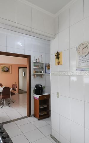 Casa à venda com 202m², 3 quartos e 4 vagasCozinha