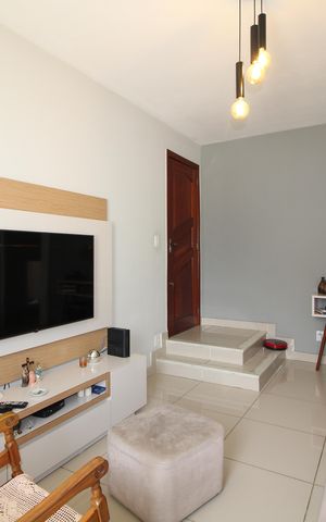 Apartamento à venda com 100m², 2 quartos e 2 vagasSala