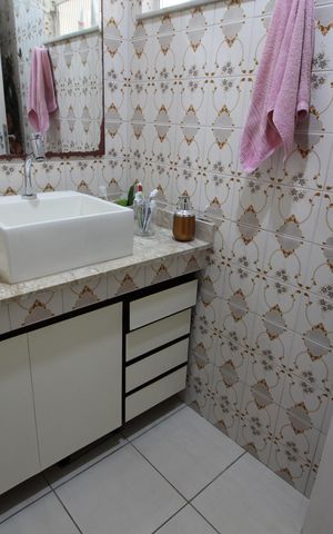 Apartamento à venda com 100m², 2 quartos e 2 vagasBanheiro Social