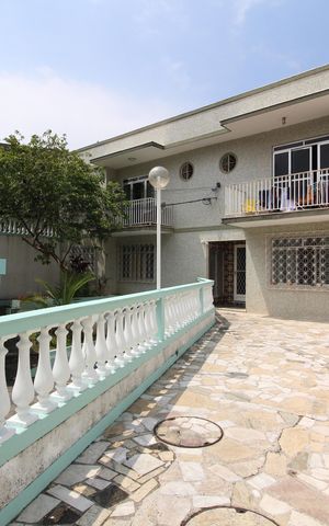 Apartamento à venda com 100m², 2 quartos e 2 vagasÁrea Externa