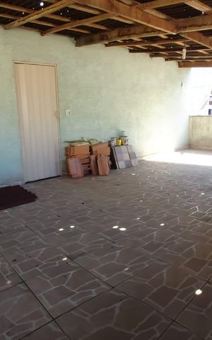 Casa à venda com 240m², 2 quartos e 4 vagas Casa à venda com 240m², 2 quartos e 4 vagasÁrea Externa