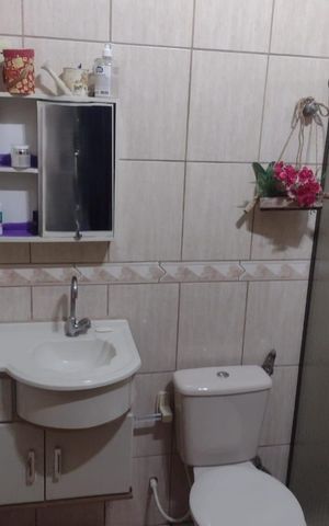 Casa à venda com 240m², 2 quartos e 4 vagas Casa à venda com 240m², 2 quartos e 4 vagasBanheiro 2