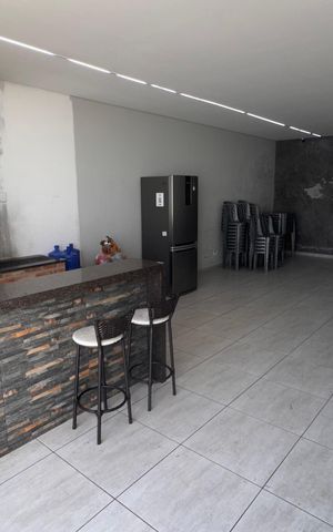 Casa à venda com 147m², 2 quartos e 3 vagas