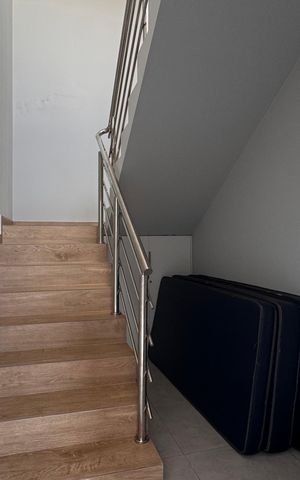 Casa à venda com 147m², 2 quartos e 3 vagas
