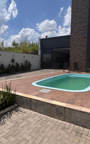 Casa à venda com 147m², 2 quartos e 3 vagas