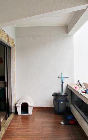 Casa à venda com 550m², 4 quartos e 4 vagasÁrea de Serviço