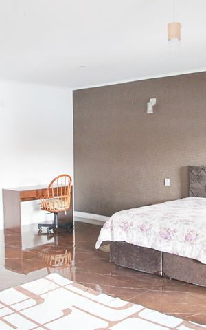 Casa à venda com 550m², 4 quartos e 4 vagasSuíte 1