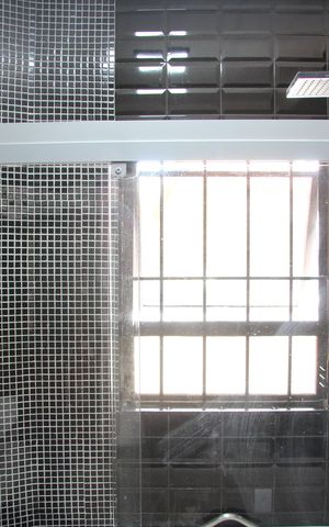 Casa à venda com 550m², 4 quartos e 4 vagasBanheiro da Suíte 2