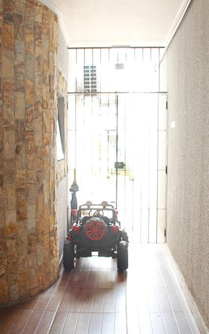 Casa à venda com 550m², 4 quartos e 4 vagasGaragem