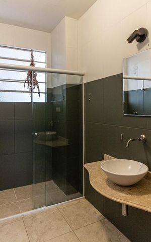 Apartamento à venda com 124m², 3 quartos e sem vaga Apartamento à venda com 124m², 3 quartos e sem vagaBanheiro