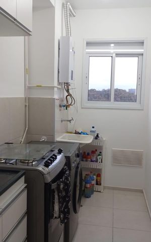 Apartamento à venda com 45m², 2 quartos e 1 vaga Apartamento à venda com 45m², 2 quartos e 1 vagaCozinha e Área de Serviço