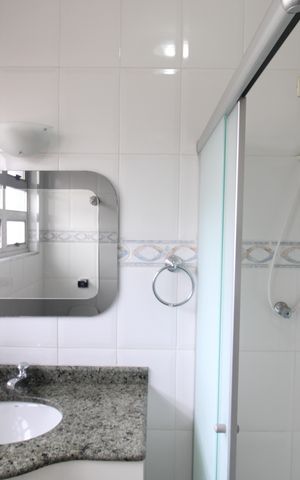 Casa à venda com 125m², 4 quartos e 1 vagaBanheiro 2