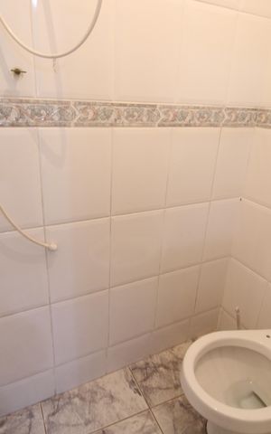 Casa à venda com 125m², 4 quartos e 1 vagaÁrea de Serviço - Banheiro