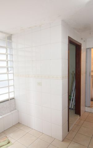 Casa à venda com 125m², 4 quartos e 1 vagaÁrea de Serviço