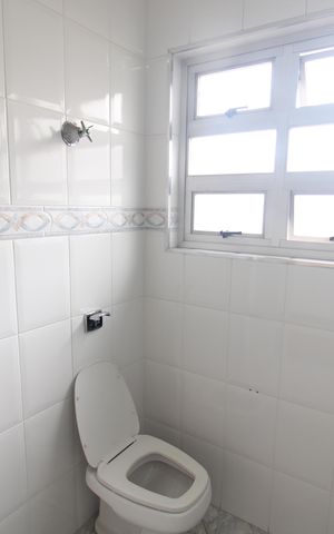 Casa à venda com 125m², 4 quartos e 1 vagaBanheiro 2