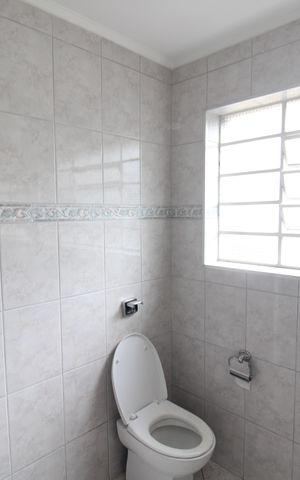 Casa à venda com 125m², 4 quartos e 1 vagaBanheiro