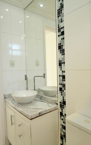 Apartamento para alugar com 90m², 2 quartos e 1 vaga Apartamento para alugar com 90m², 2 quartos e 1 vagaBanheiro