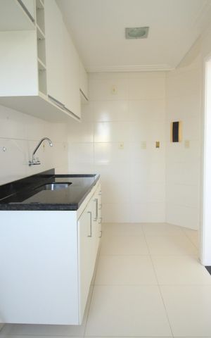Apartamento para alugar com 90m², 2 quartos e 1 vaga Apartamento para alugar com 90m², 2 quartos e 1 vagaCozinha