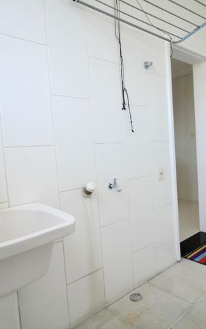Apartamento para alugar com 90m², 2 quartos e 1 vaga Apartamento para alugar com 90m², 2 quartos e 1 vagaÁrea de Serviço