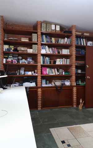 Casa à venda com 342m², 4 quartos e 3 vagasEscritório