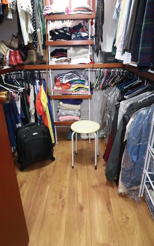 Casa à venda com 342m², 4 quartos e 3 vagasCloset da suíte 4