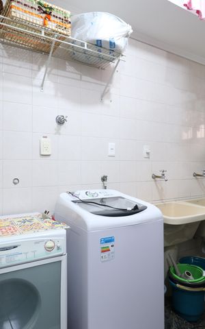 Casa à venda com 342m², 4 quartos e 3 vagasÁrea de Serviço