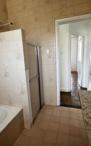 Casa para alugar com 200m², 3 quartos e 2 vagas Casa para alugar com 200m², 3 quartos e 2 vagasBanheiro 1 - 2° andar