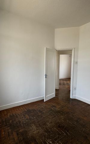 Casa para alugar com 200m², 3 quartos e 2 vagas Casa para alugar com 200m², 3 quartos e 2 vagasQuarto 3 - 2° andar