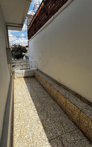 Casa para alugar com 200m², 3 quartos e 2 vagas Casa para alugar com 200m², 3 quartos e 2 vagasVaranda - 2° andar