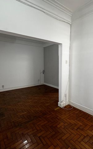 Casa para alugar com 200m², 3 quartos e 2 vagas Casa para alugar com 200m², 3 quartos e 2 vagasSala