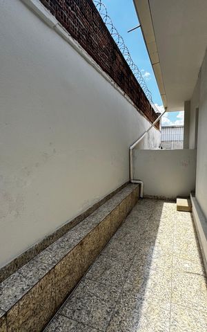 Casa para alugar com 200m², 3 quartos e 2 vagas Casa para alugar com 200m², 3 quartos e 2 vagasVaranda - 2° andar