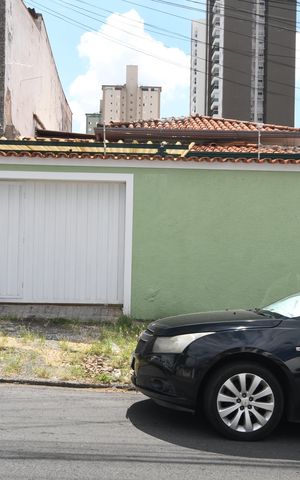 Casa à venda com 208m², 3 quartos e 2 vagasFachada