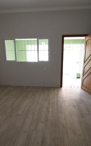 Casa à venda com 208m², 3 quartos e 2 vagasSala