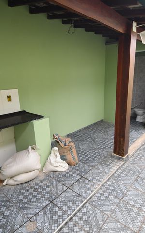 Casa à venda com 208m², 3 quartos e 2 vagasQuintal