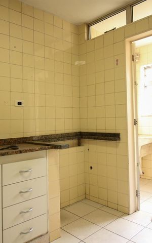 Apartamento à venda com 84m², 2 quartos e 1 vaga Apartamento à venda com 84m², 2 quartos e 1 vagaCozinha