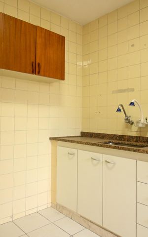 Apartamento à venda com 84m², 2 quartos e 1 vaga Apartamento à venda com 84m², 2 quartos e 1 vagaCozinha