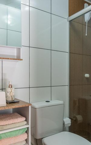 Apartamento à venda com 52m², 2 quartos e 1 vaga Apartamento à venda com 52m², 2 quartos e 1 vagaBanheiro