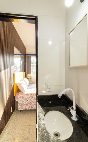 Studio para alugar com 37m², 1 quarto e 1 vaga Studio para alugar com 37m², 1 quarto e 1 vagaBanheiro