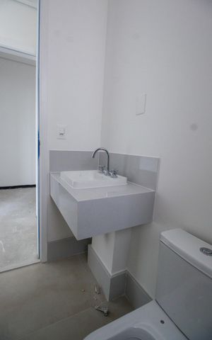 Apartamento à venda com 189m², 3 quartos e 3 vagasBanheiro da Suíte 2
