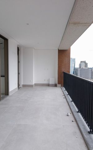 Apartamento à venda com 189m², 3 quartos e 3 vagasVaranda da Sala