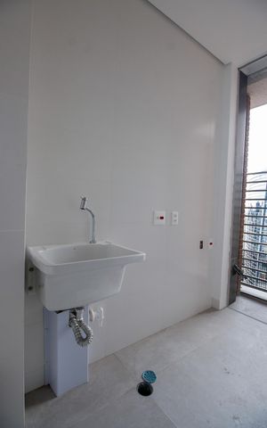 Apartamento à venda com 189m², 3 quartos e 3 vagasÁrea de Serviço